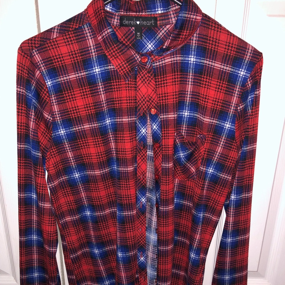 Derek hear red and blue flannel